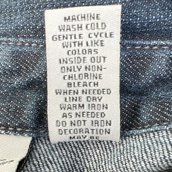 Chico's Denim Jeans Jacket Beading Dark Wash Button Front Short Sleeve Blue 2 - Picture 11 of 11